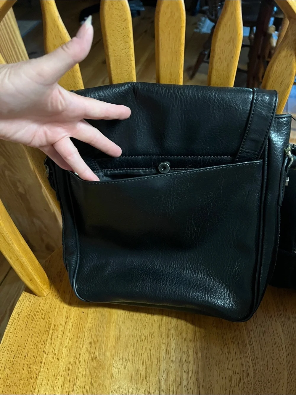 Vintage Aldo Classic Black Vegan  Leather Crossbody Messenger Bag for Men